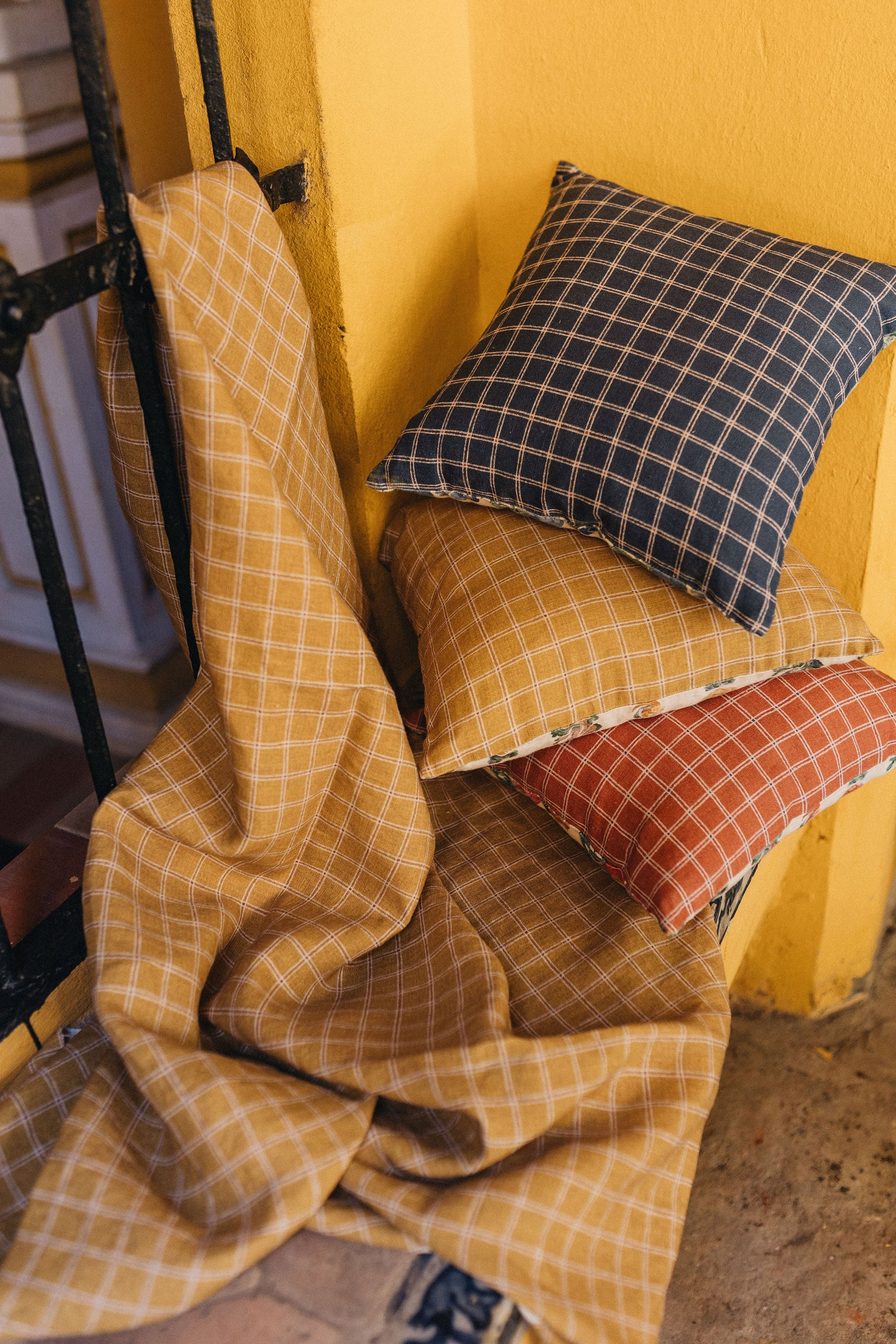 CHECKS FABRIC